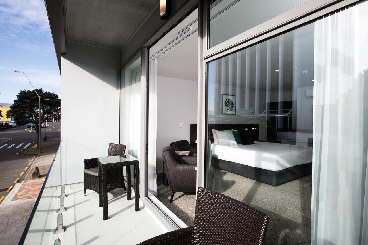 The Metrotel New Plymouth Exteriör bild
